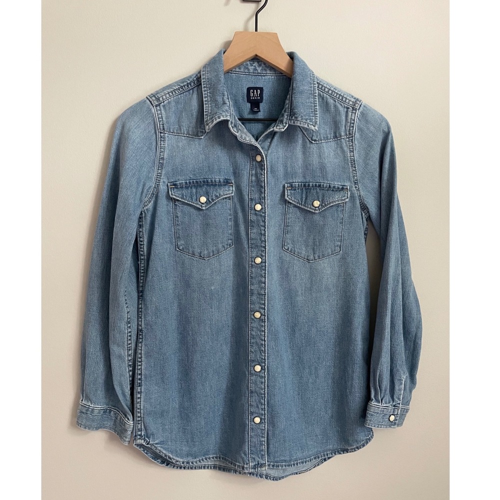 Gap Girl's Premium Denim Light Wash Button-Front Shirt/Jacket